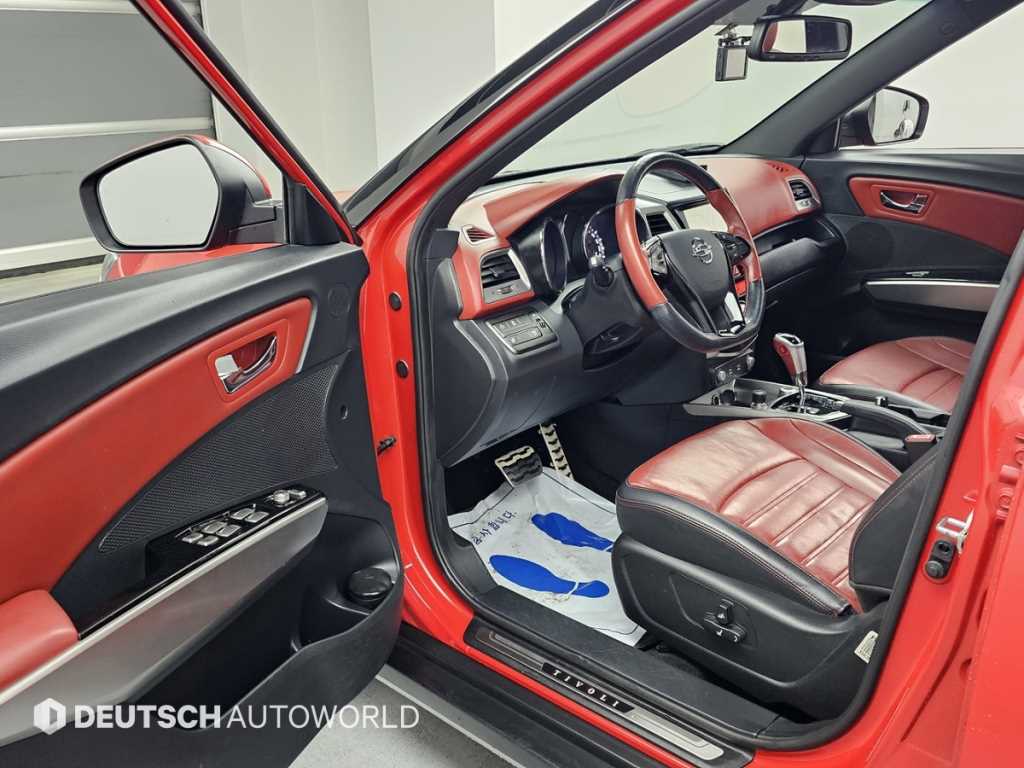 Ssangyong Tivoli - Vista 11