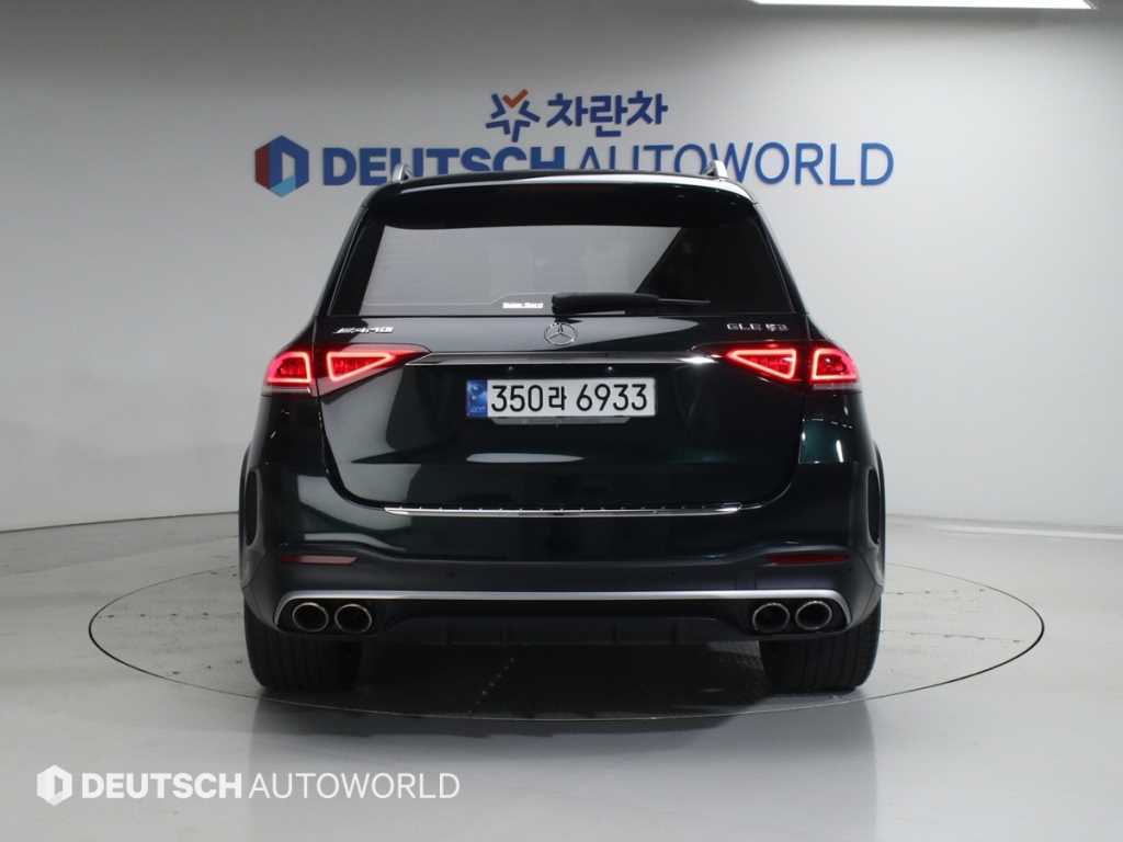 Mercedes Benz GLE Class - Vista 4