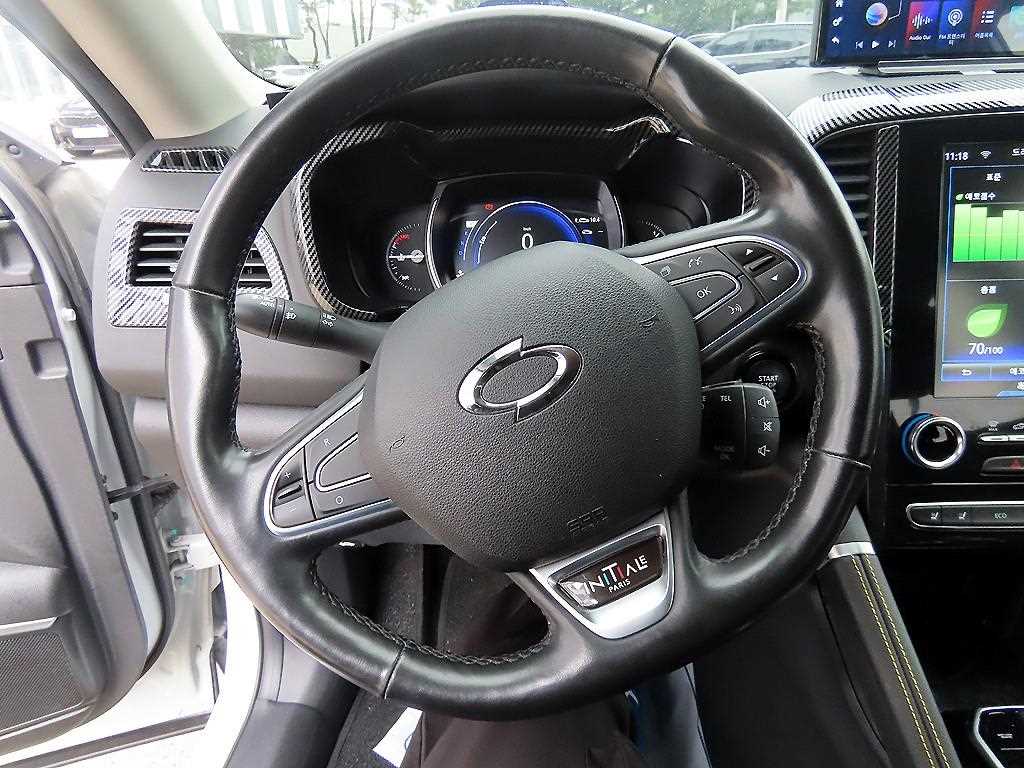 SAMSUNG QM6 - Vista 8