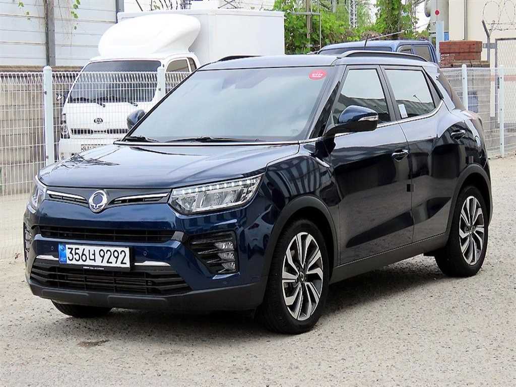 Ssangyong Tivoli - Vista 2