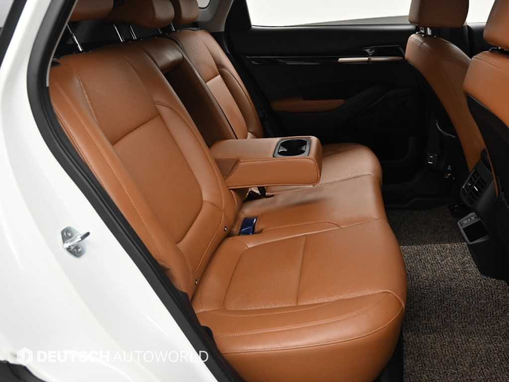KIA Seltos - Vista 12
