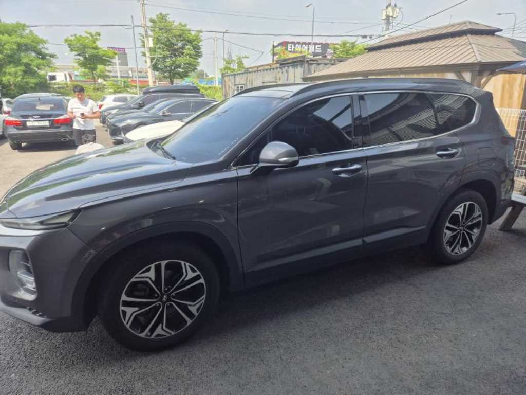 HYUNDAI Santa Fe - Vista 2