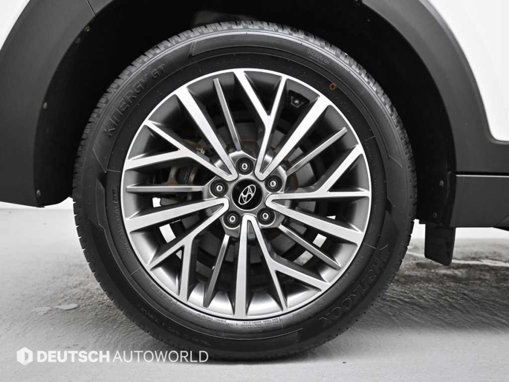 HYUNDAI Tucson - Vista 5