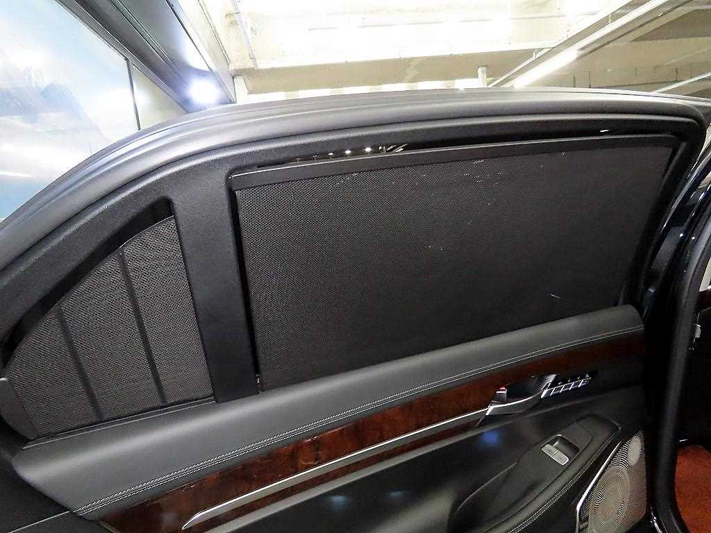 Genesis EQ900 2016 Negro - Importación desde Corea - HF Imports Iquique - Foto 13