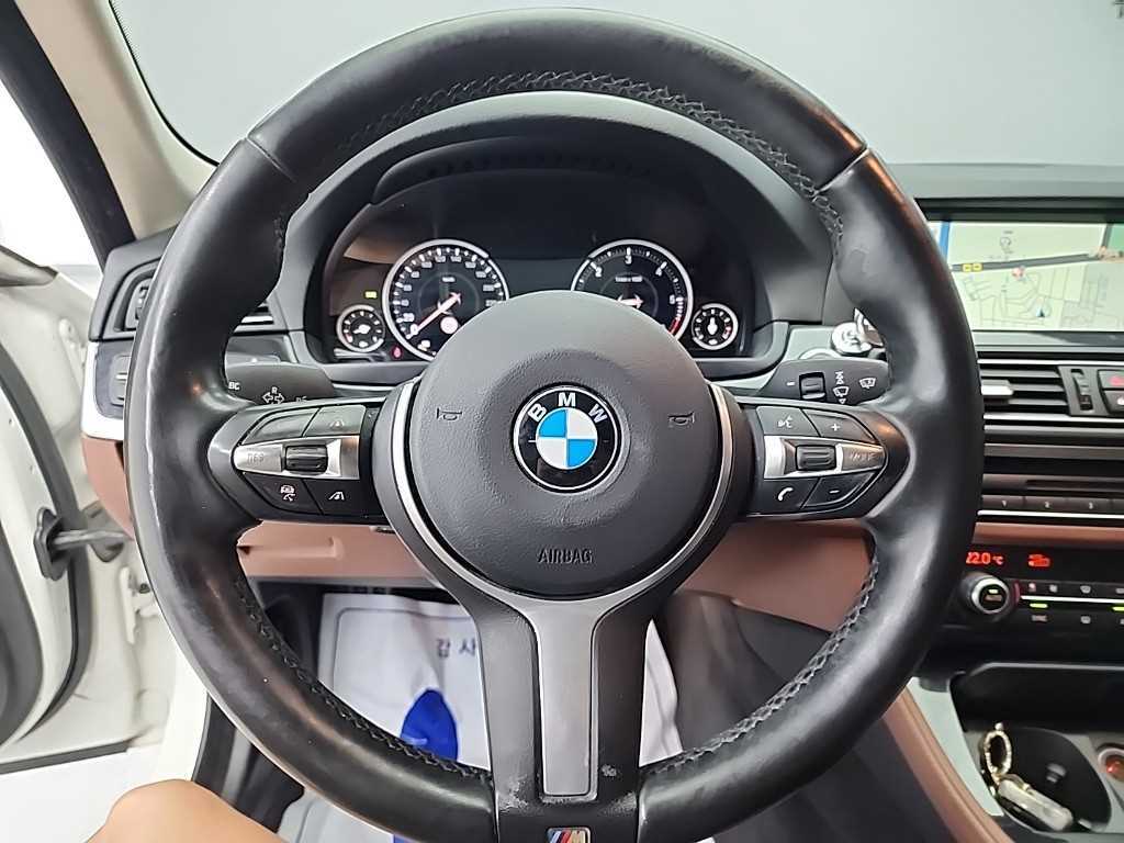 BMW 5 Series - Vista 9