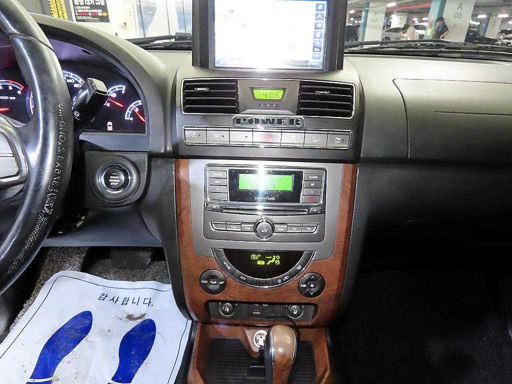 Ssangyong Rexton - Vista 11