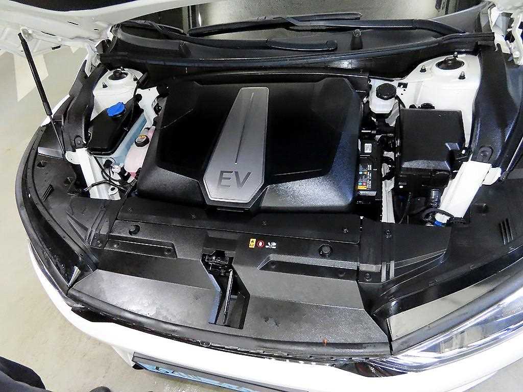 KIA EV6 2023 Blanco - Importación desde Corea - HF Imports Iquique - Foto 19