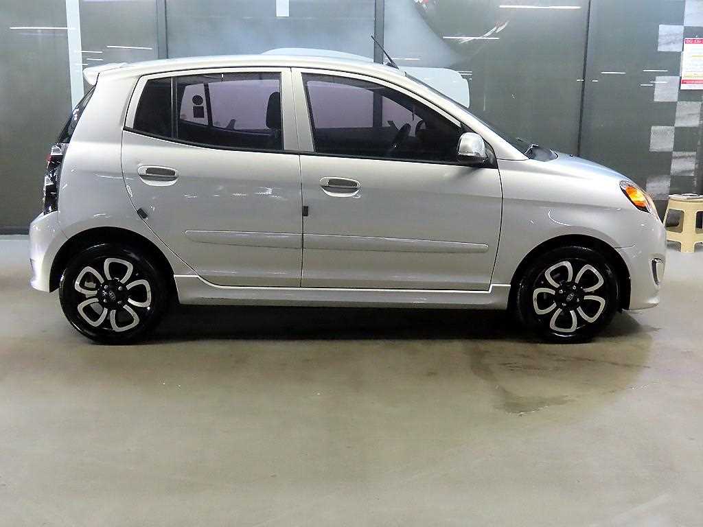 KIA Morning - Vista 3