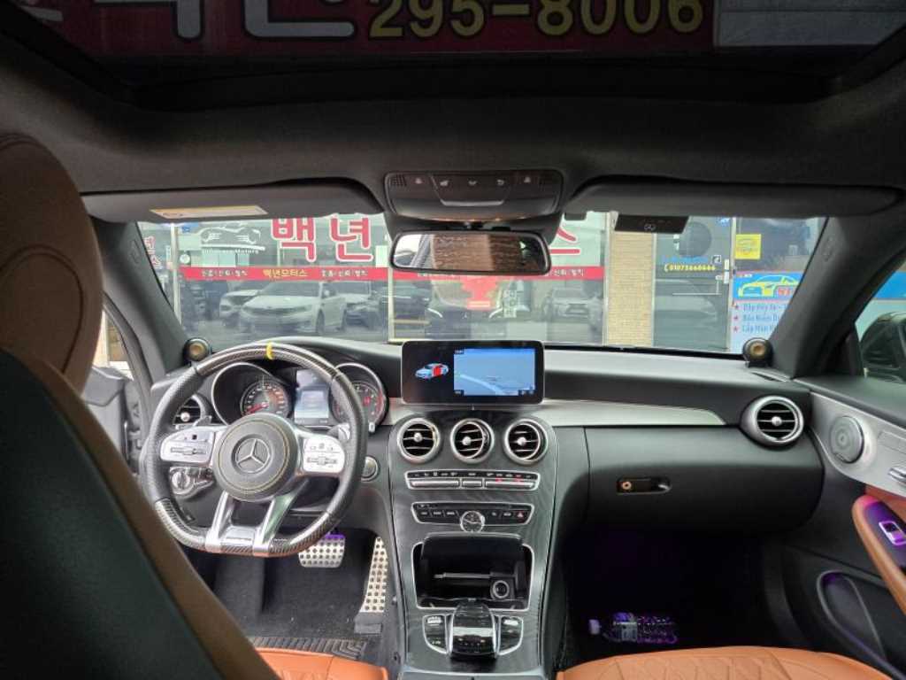 Mercedes Benz C Class - Vista 10