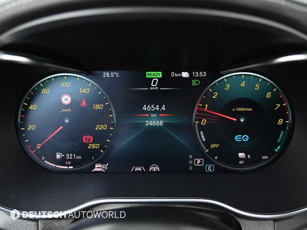 Mercedes Benz GLC Class - Vista 8