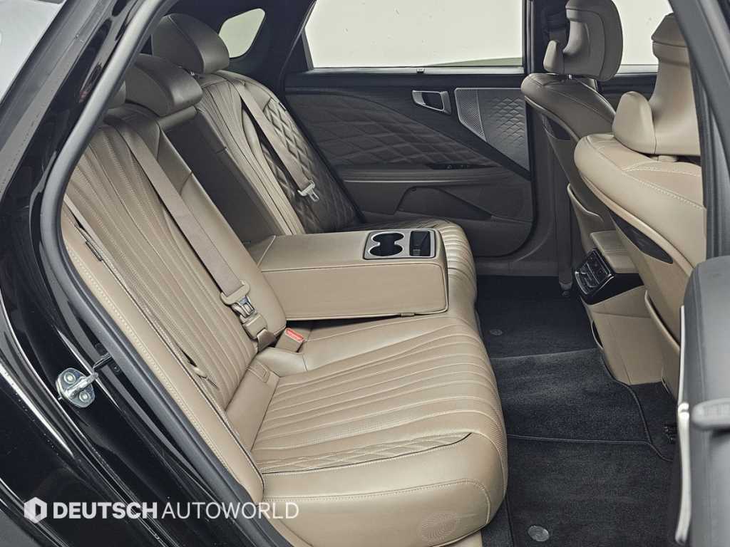 KIA K8 - Vista 12