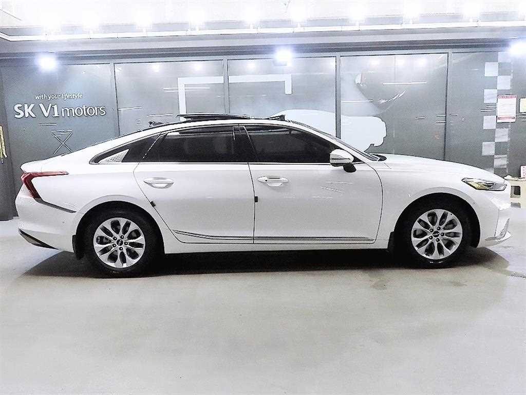 KIA K8 - Vista 3