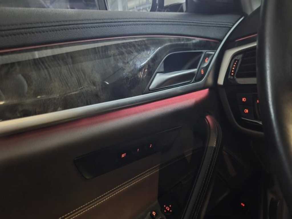BMW 5 Series - Vista 6