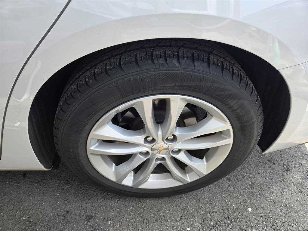 Chevrolet Malibu 2017 Blanco - Importación desde Corea - HF Imports Iquique - Foto 14