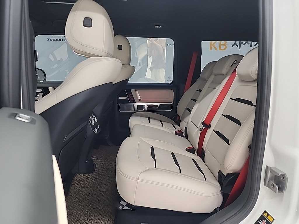Mercedes Benz G Class (G Wagen) - Vista 12