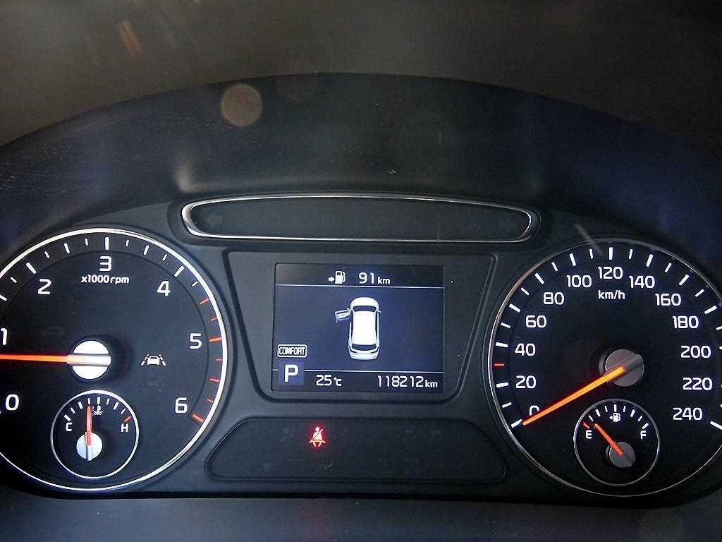 KIA Sorento - Vista 12