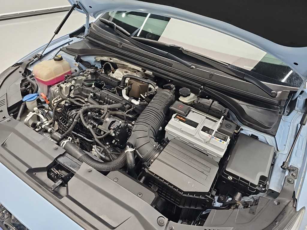 HYUNDAI Veloster - Vista 5