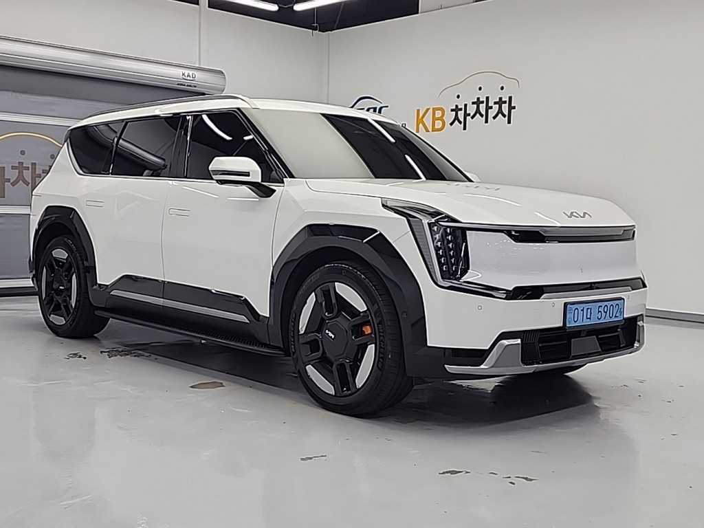 KIA EV9 - Vista 4