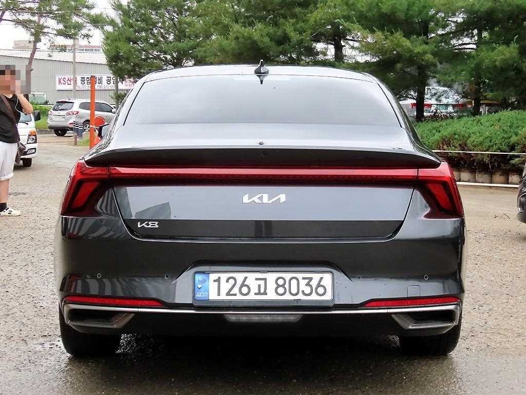 KIA K8 - Vista 4