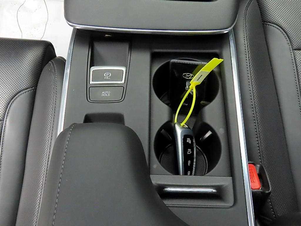 HYUNDAI Grandeur 2021 the color of pearl - Importación desde Corea - HF Imports Iquique - Foto 15