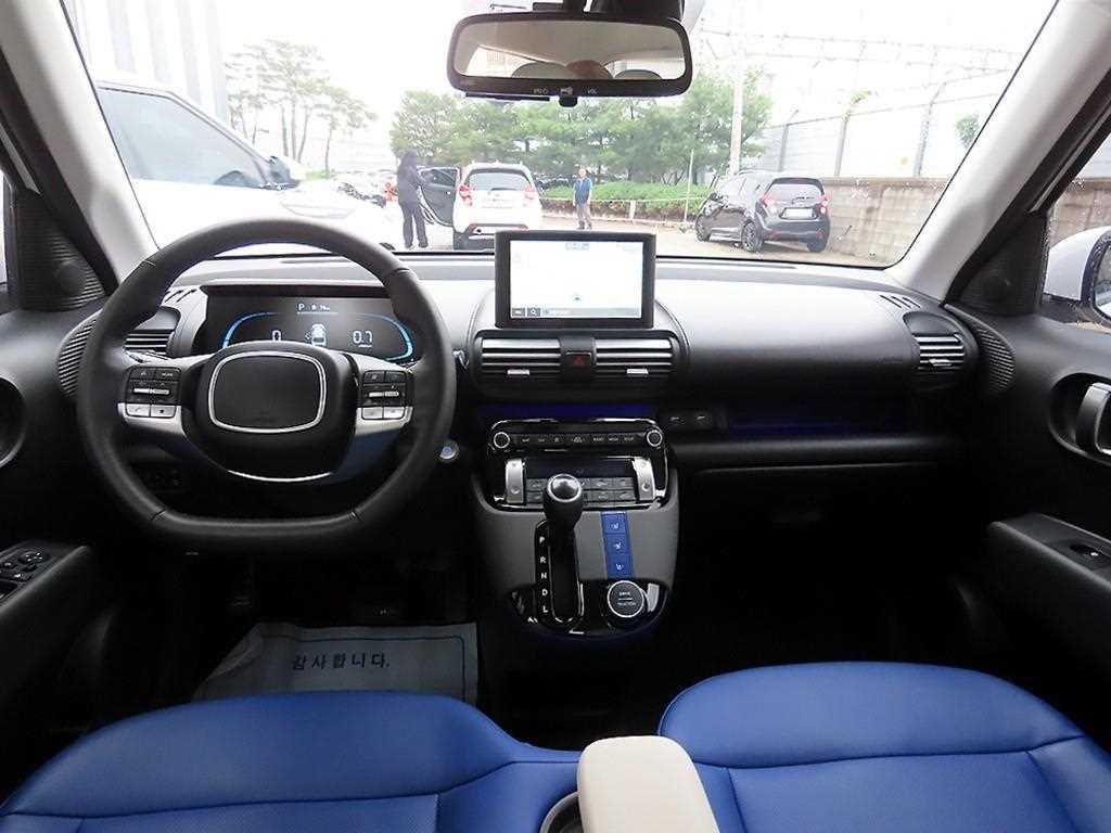 HYUNDAI Casper - Vista 7