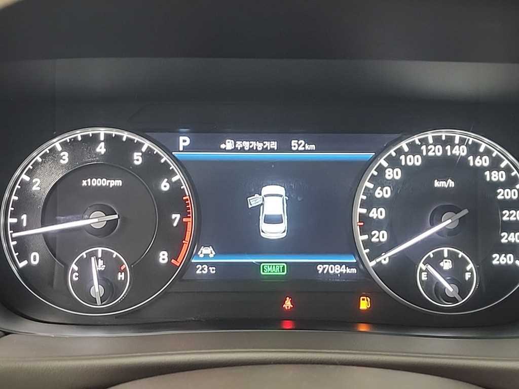 Genesis EQ900 - Vista 6