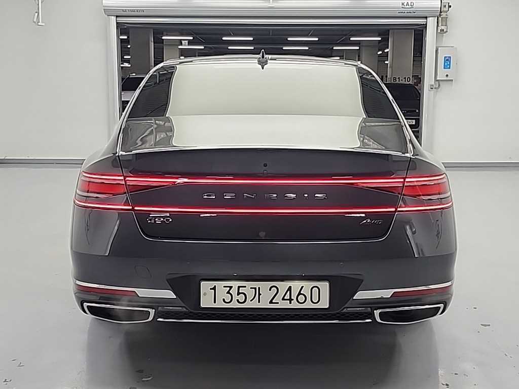 Genesis G90 - Vista 3