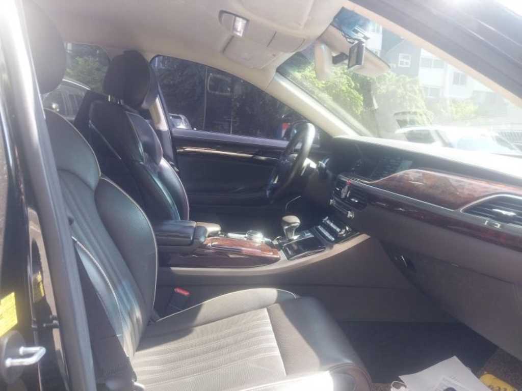 Genesis EQ900 2018 - Importación desde Corea - HF Imports Iquique - Foto 14
