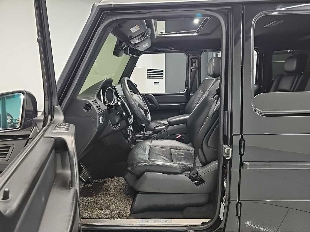 Mercedes Benz G Class (G Wagen) - Vista 11