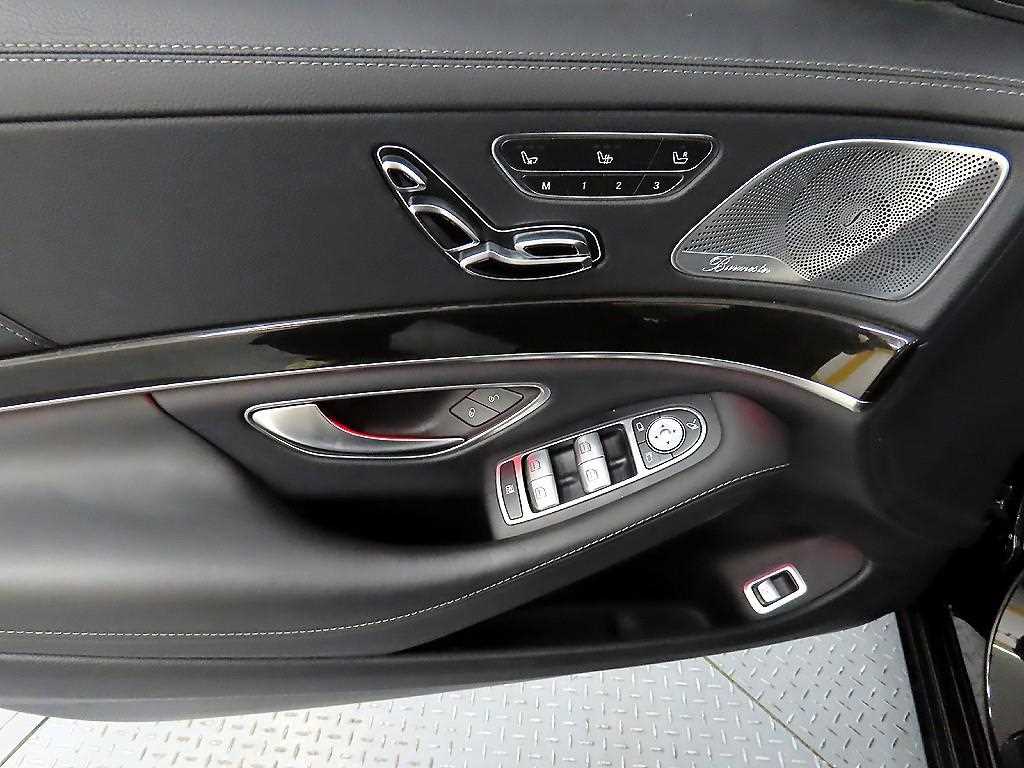 Mercedes Benz S Class - Vista 11