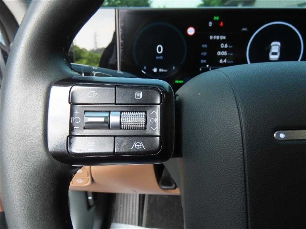 HYUNDAI Grandeur - Vista 11