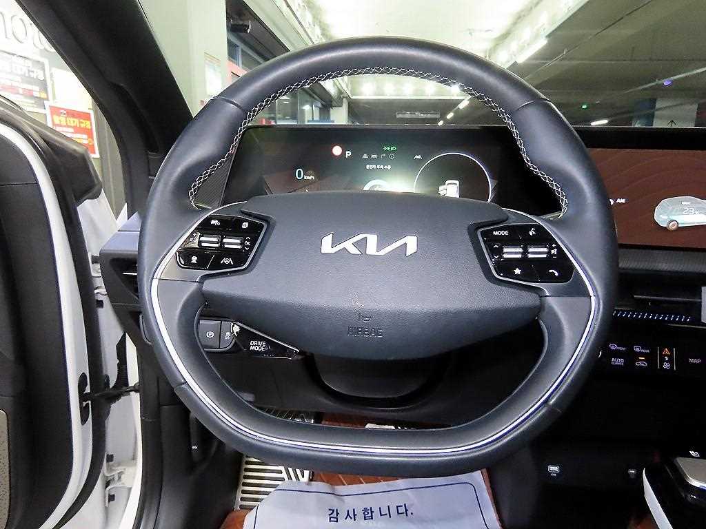 KIA EV6 - Vista 8