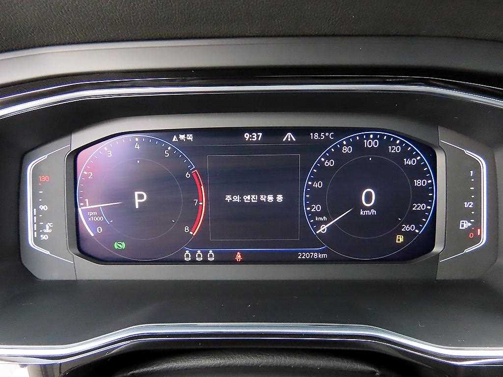 Volkswagen Jetta - Vista 9