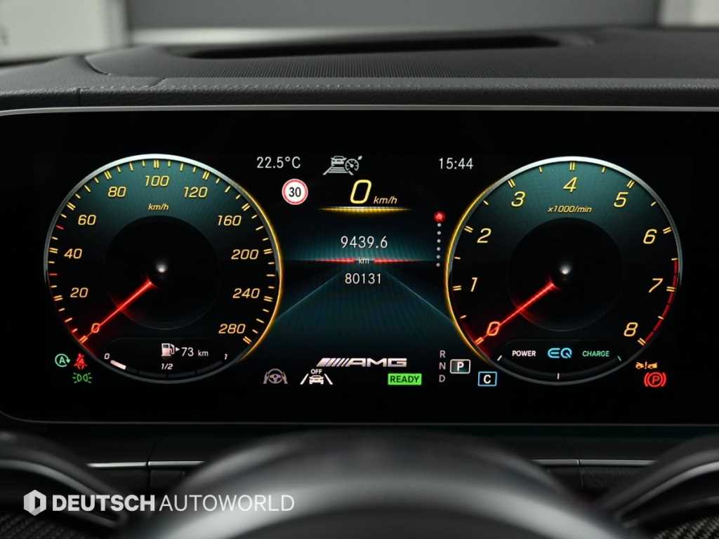 Mercedes Benz GLE Class - Vista 8