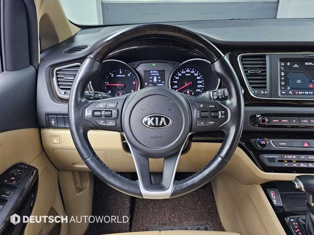 KIA Carnival 2019 Blanco - Importación desde Corea - HF Imports Iquique - Foto 13