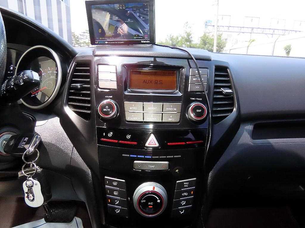 Ssangyong Tivoli 2019 - Importación desde Corea - HF Imports Iquique - Foto 13
