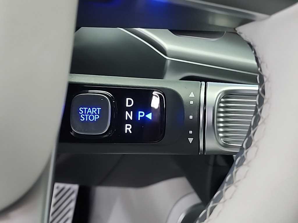 HYUNDAI IONIQ 9 - Vista 8