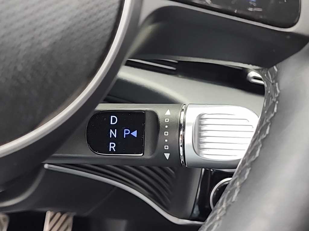 HYUNDAI Ioniq 5 - Vista 8