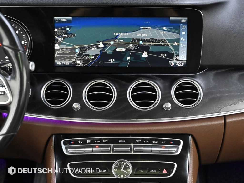 Mercedes Benz E class 2019 Negro - Importación desde Corea - HF Imports Iquique - Foto 14