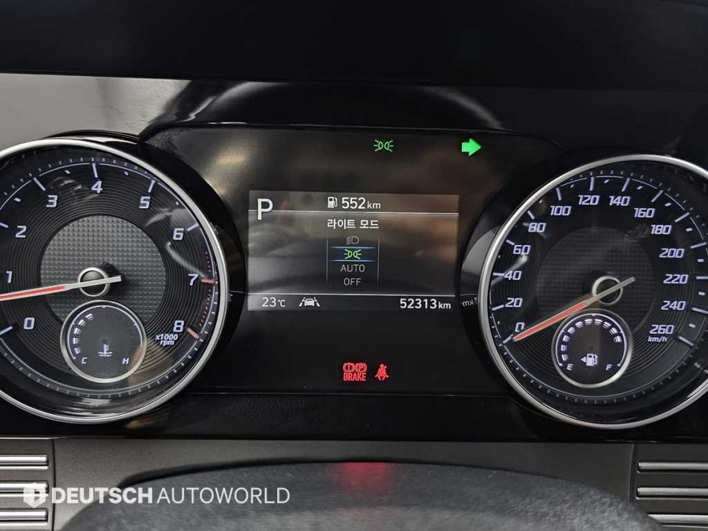 HYUNDAI Grandeur - Vista 8