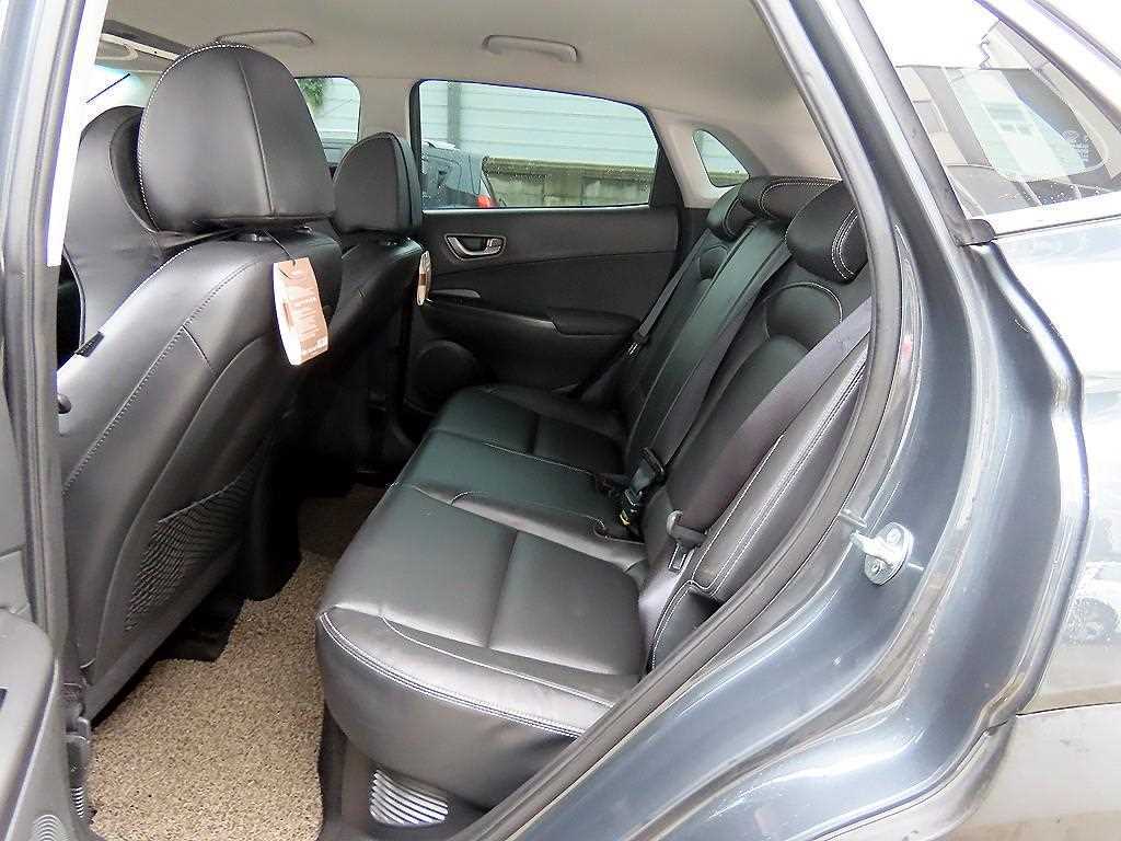 HYUNDAI Kona - Vista 6