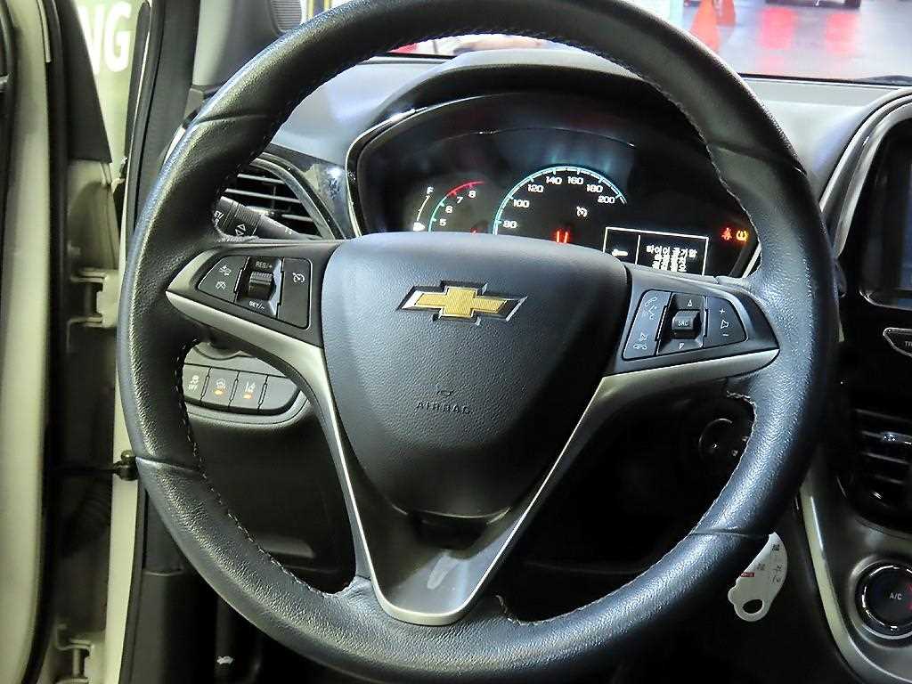 Chevrolet Spark - Vista 8