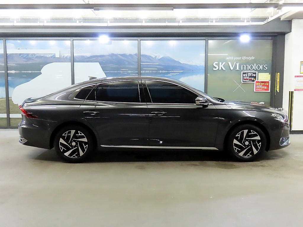 HYUNDAI Grandeur - Vista 3