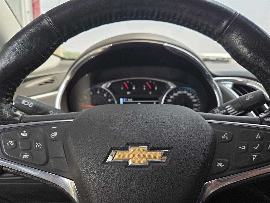 Chevrolet Malibu - Vista 7