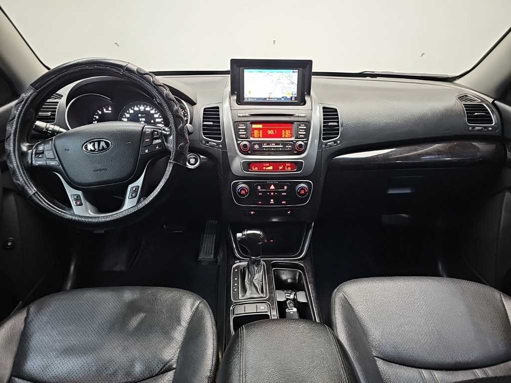 KIA Sorento - Vista 7