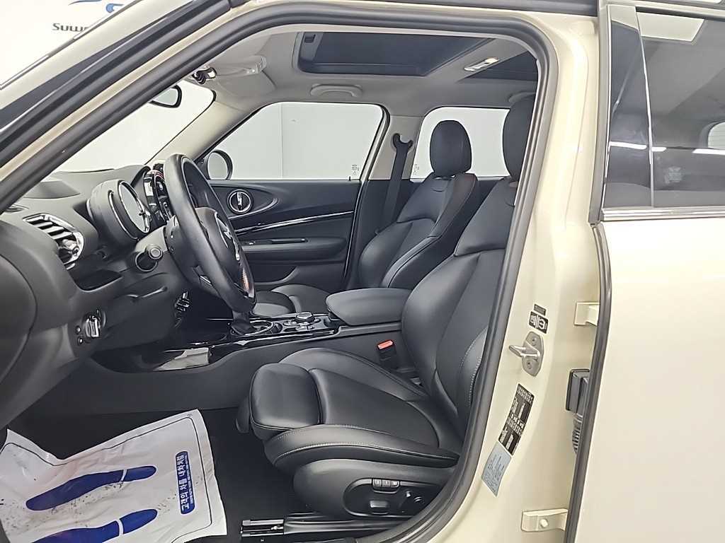 Mini Clubman - Vista 11
