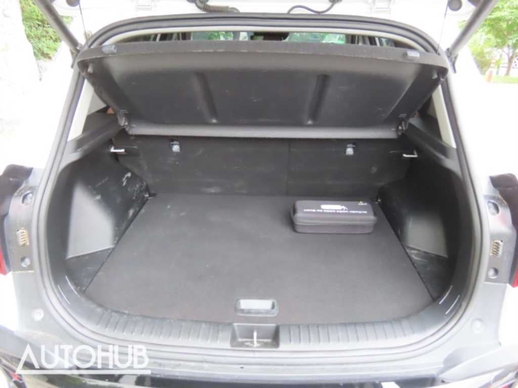 KIA Seltos 2024 Blanco - Importación desde Corea - HF Imports Iquique - Foto 19