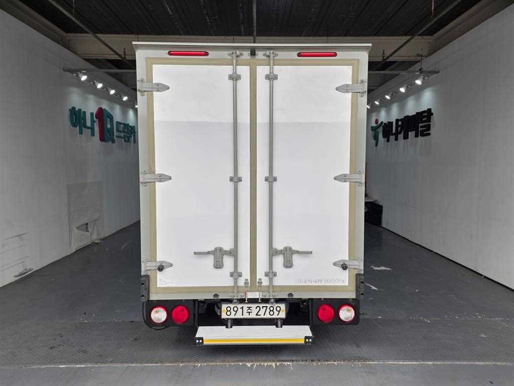 Small Truck Normal Box(High Deck) - Vista 4