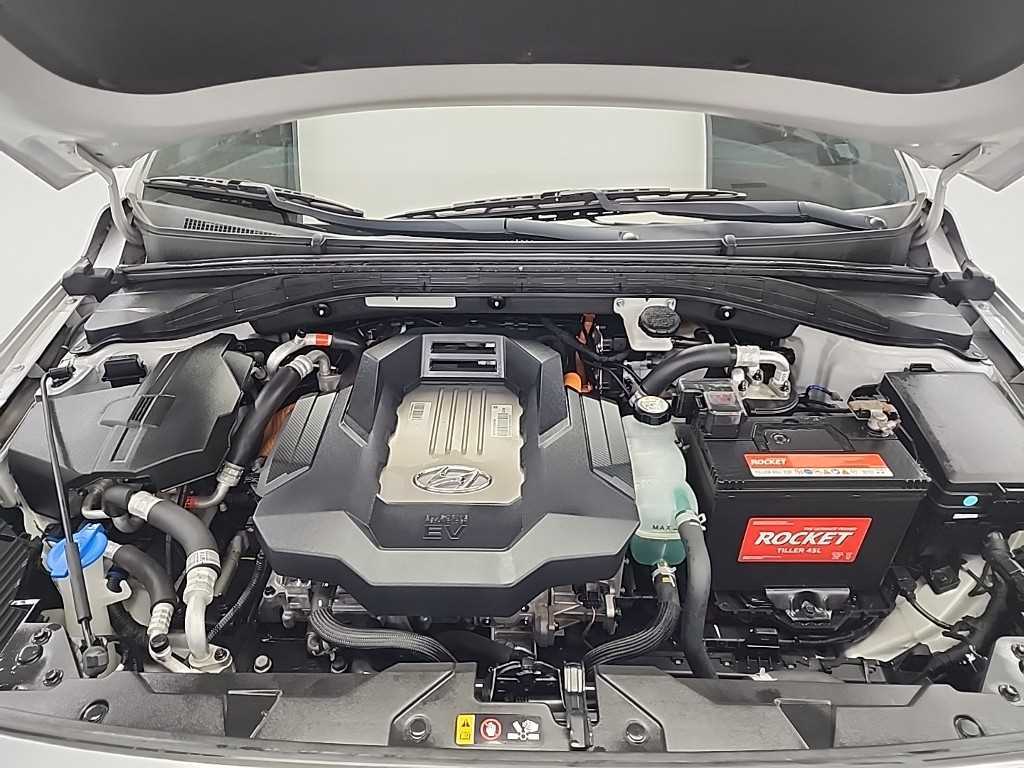 HYUNDAI Ioniq - Vista 6