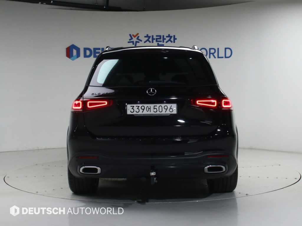 Mercedes Benz GLS Class - Vista 4